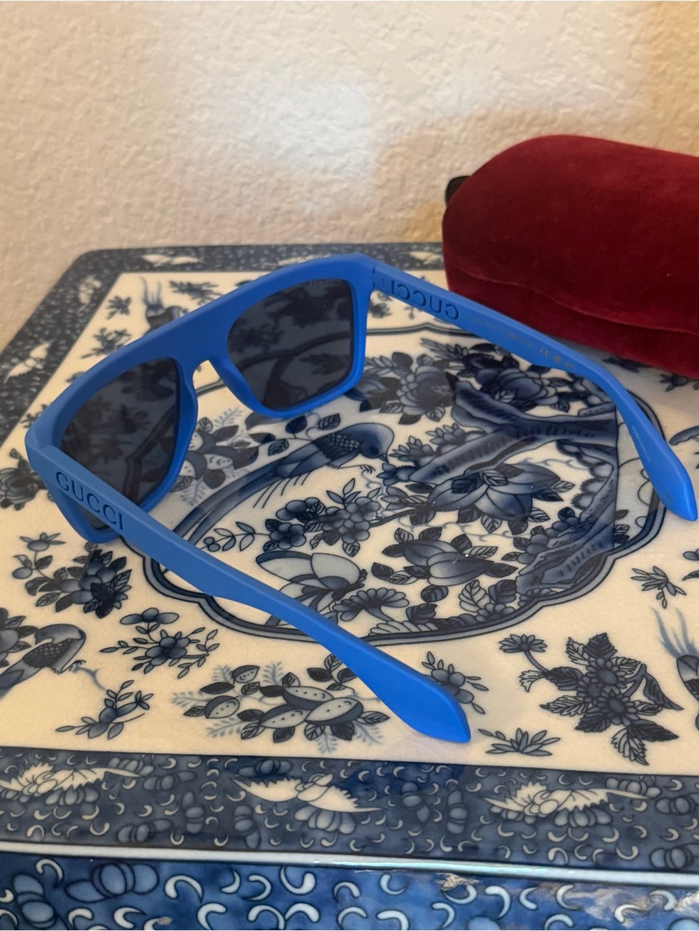 Gucci Blue Frame Sunglasses with Brown GG-Print Lenses unisex - Picture 5 of 8